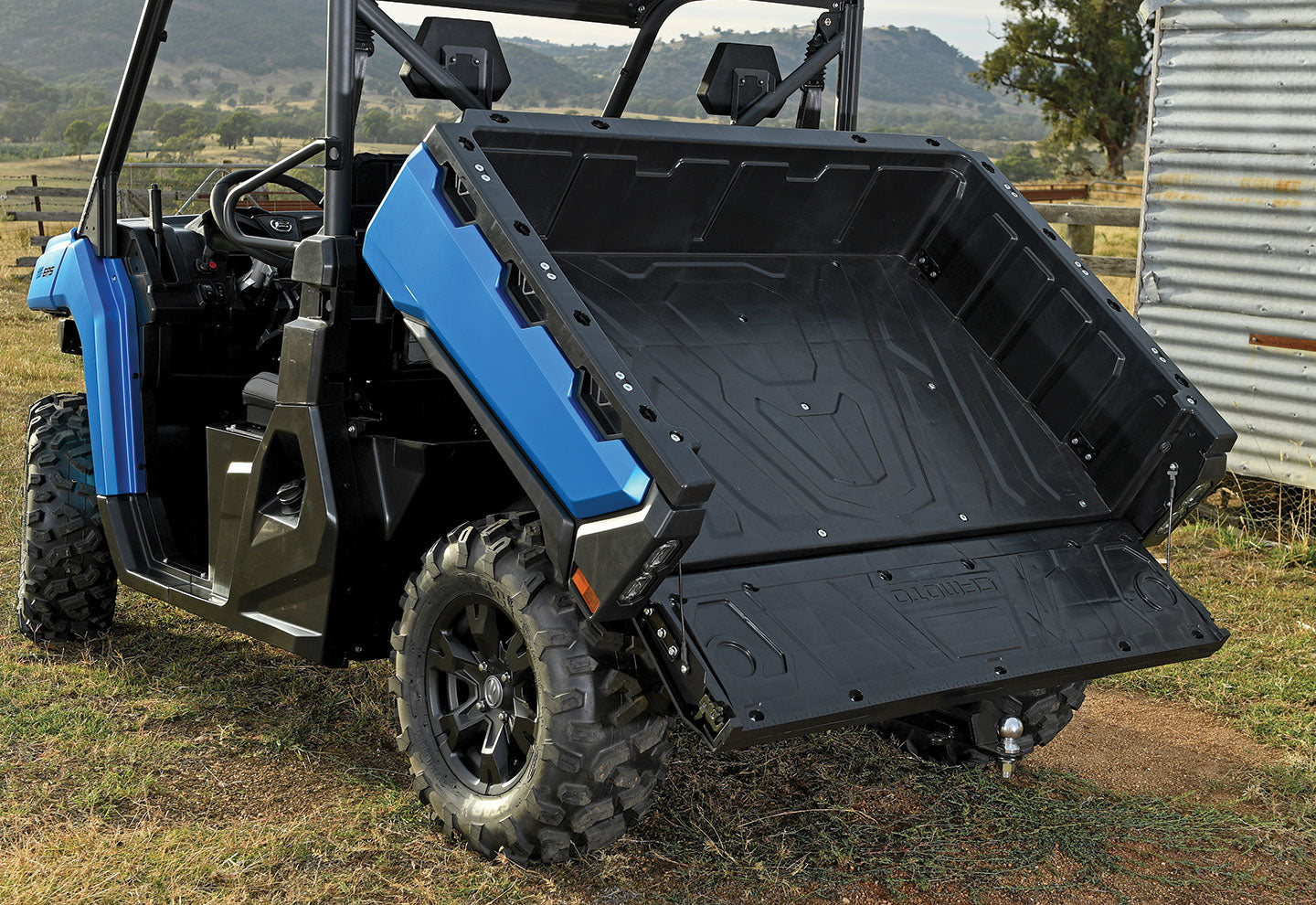CFMOTO UFORCE 1000 EPS UTV 2023: Đẳng Cấp và Đa Dụng Hóa Mọi Công Việc - MÔTÔ ĐỊA HÌNH