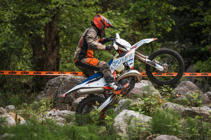 KTM 300 EXC SIX DAYS 2024: Chiếc Xe Đua Enduro Được Mong Đợi Nhất Năm - MÔTÔ ĐỊA HÌNH